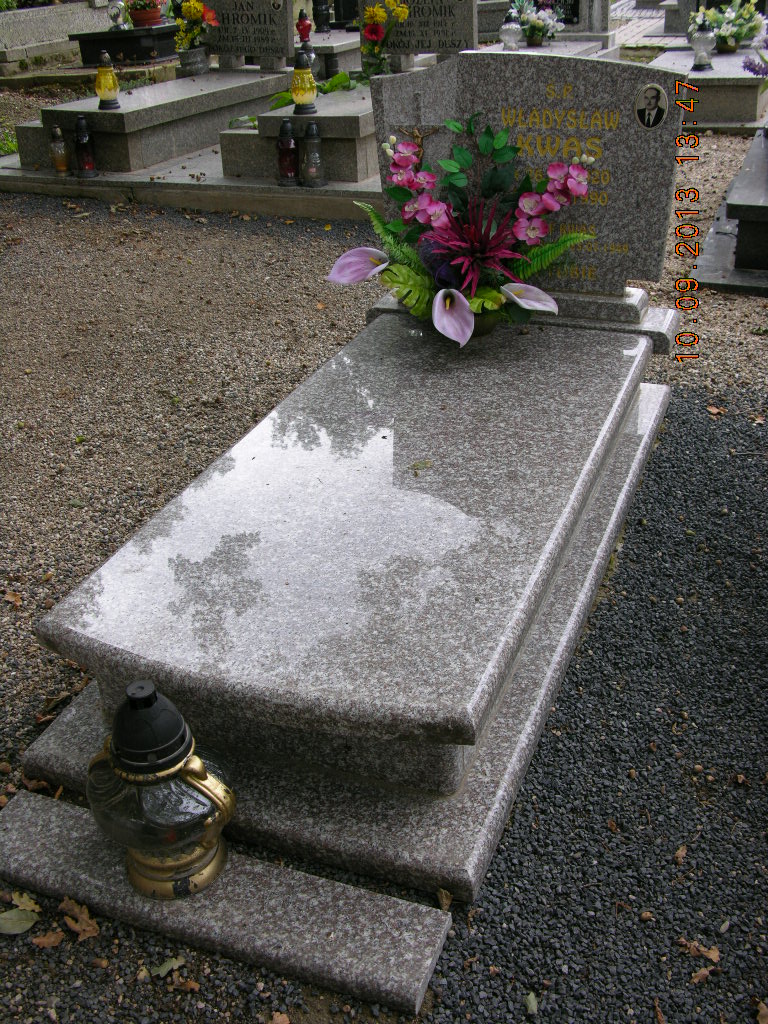 Grób JÓZEF KWAS
